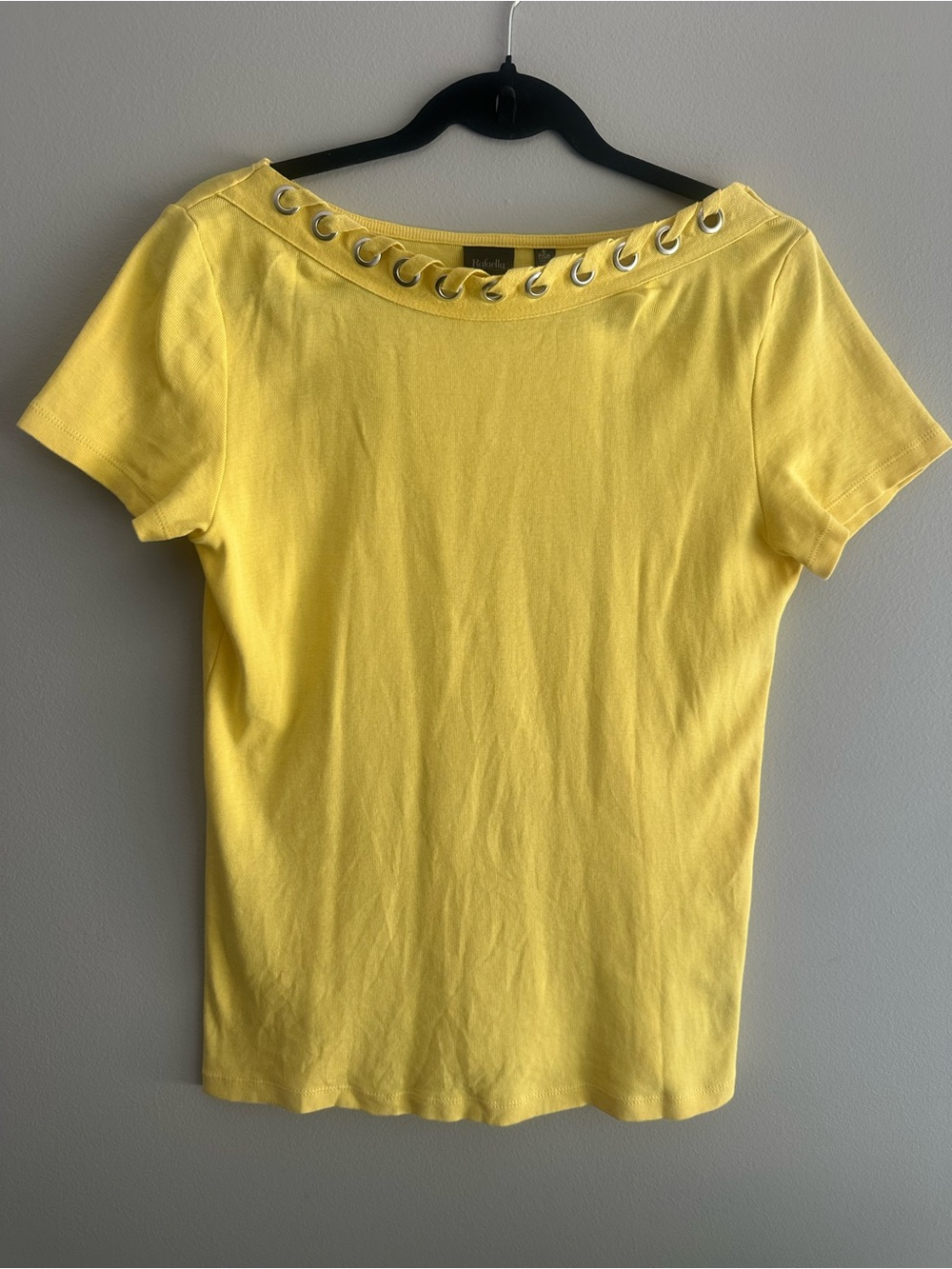 Rafaella Yellow Short Sleeve Top with Grommet Trim